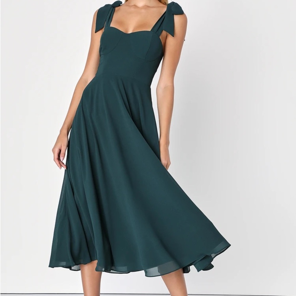 Lulu’s green tie strap midi strap - Picture 1 of 3